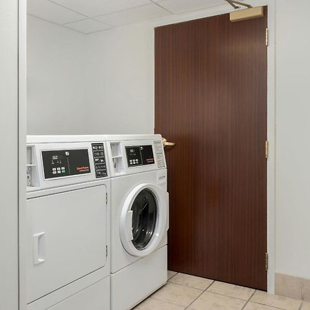 Courtyard By Marriott Chattanooga Downtown Bagian luar foto