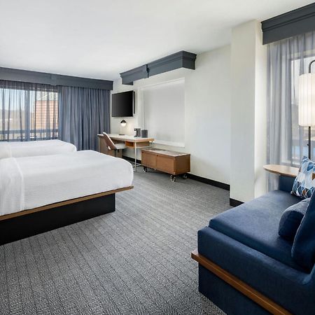 Courtyard By Marriott Chattanooga Downtown Bagian luar foto