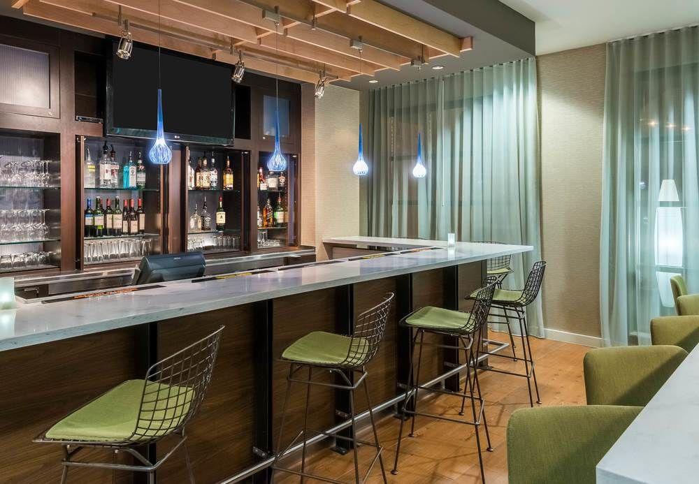 Courtyard By Marriott Chattanooga Downtown Bagian luar foto