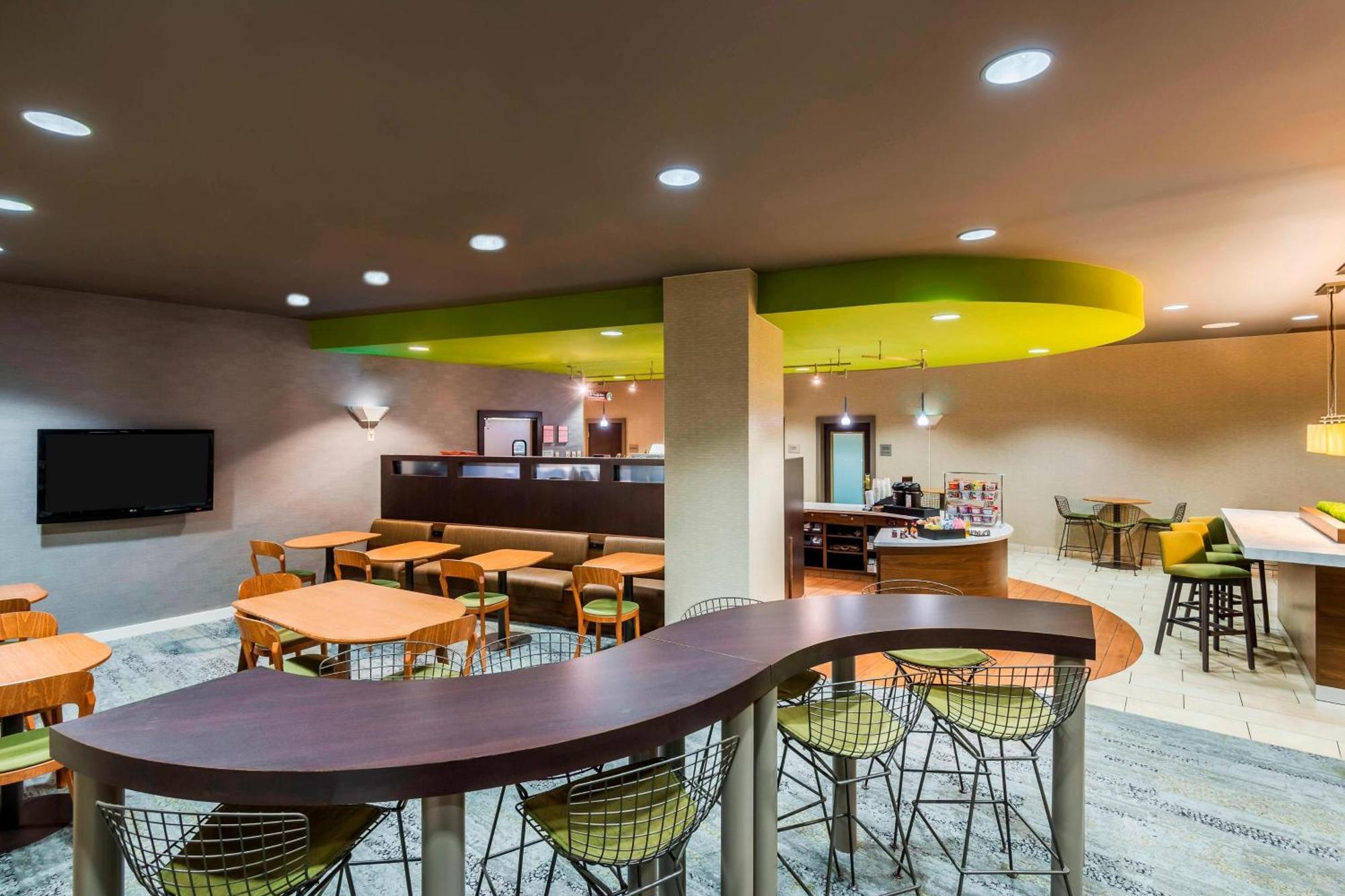 Courtyard By Marriott Chattanooga Downtown Bagian luar foto