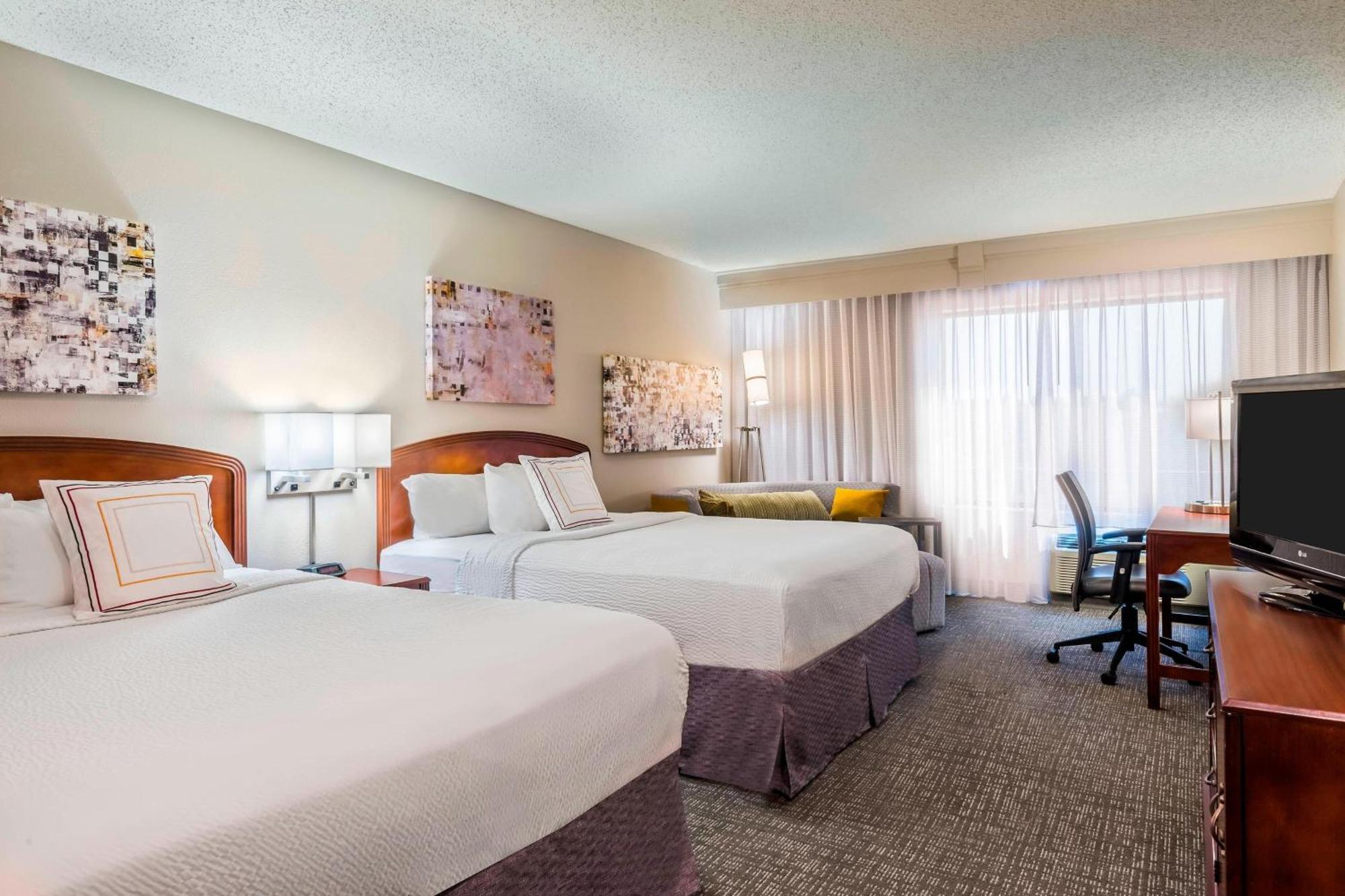 Courtyard By Marriott Chattanooga Downtown Bagian luar foto