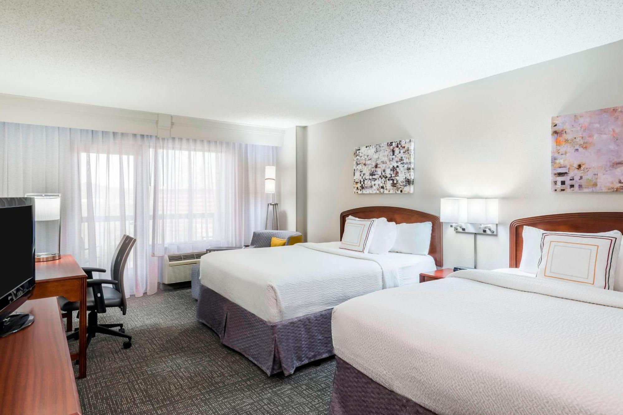Courtyard By Marriott Chattanooga Downtown Bagian luar foto