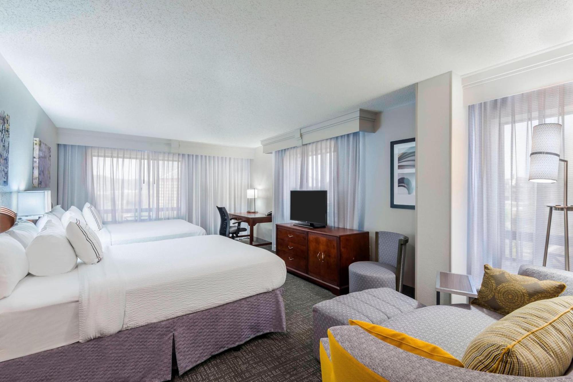 Courtyard By Marriott Chattanooga Downtown Bagian luar foto