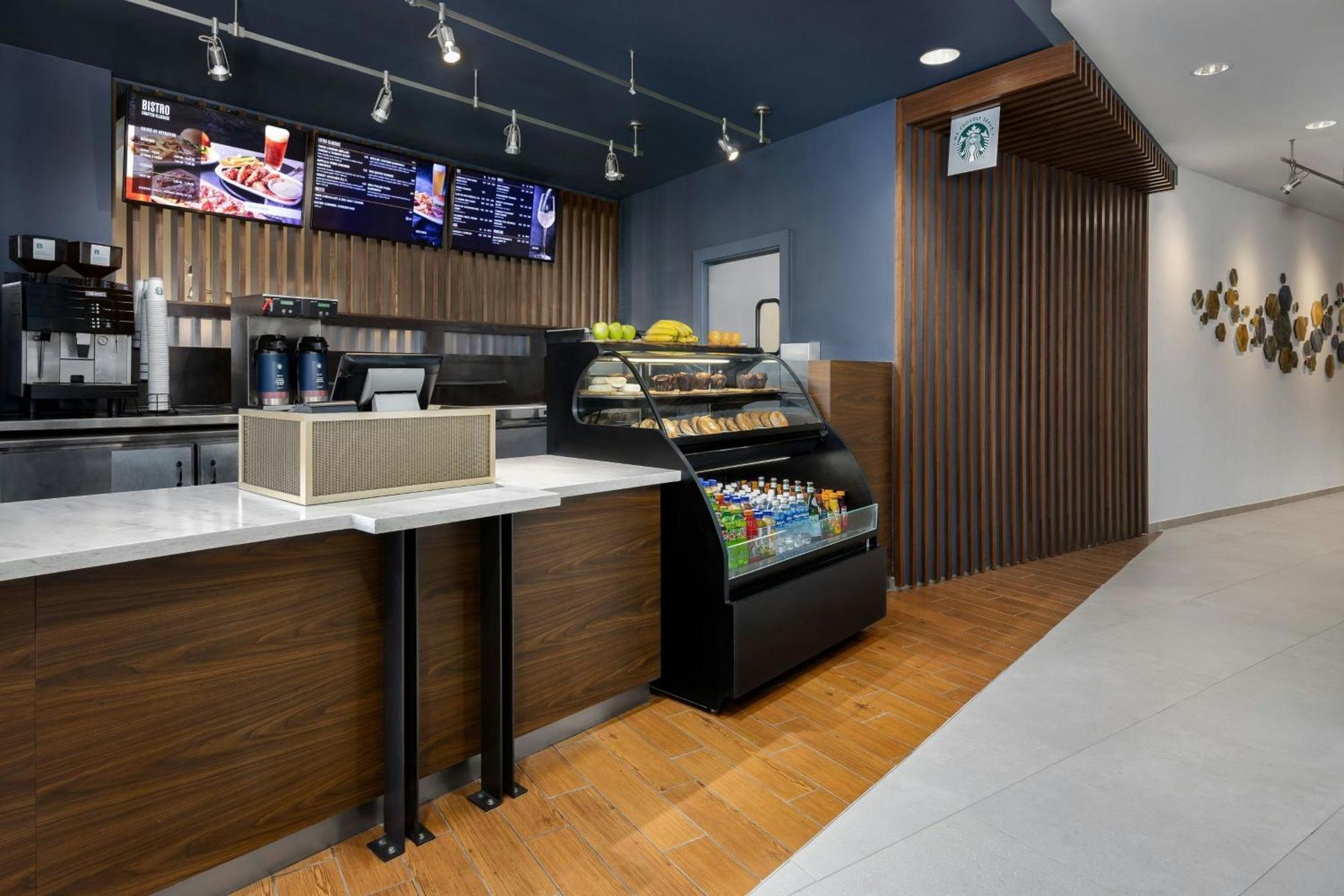Courtyard By Marriott Chattanooga Downtown Bagian luar foto