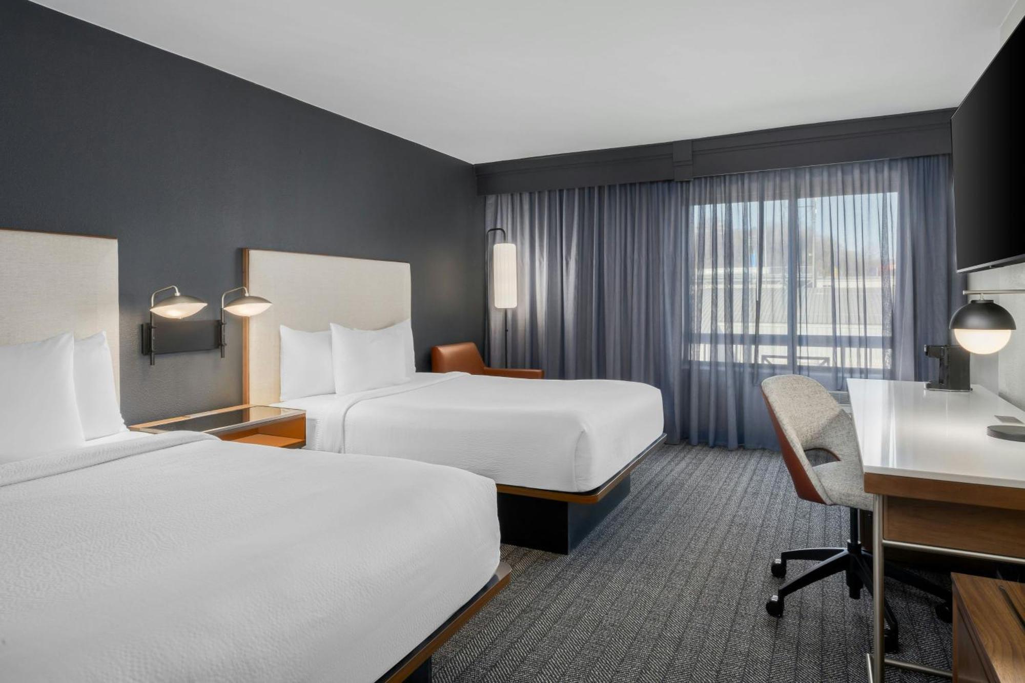 Courtyard By Marriott Chattanooga Downtown Bagian luar foto
