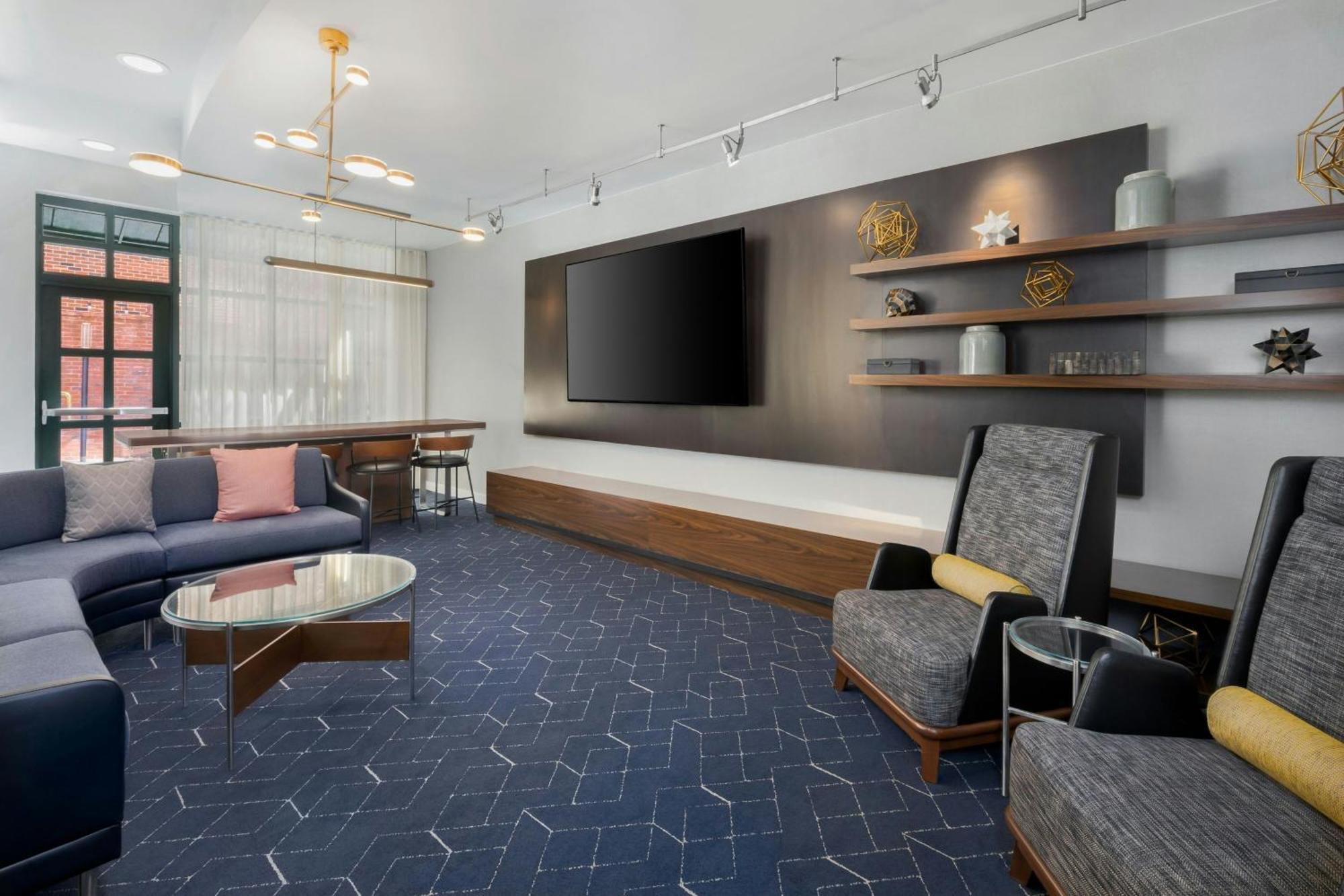 Courtyard By Marriott Chattanooga Downtown Bagian luar foto