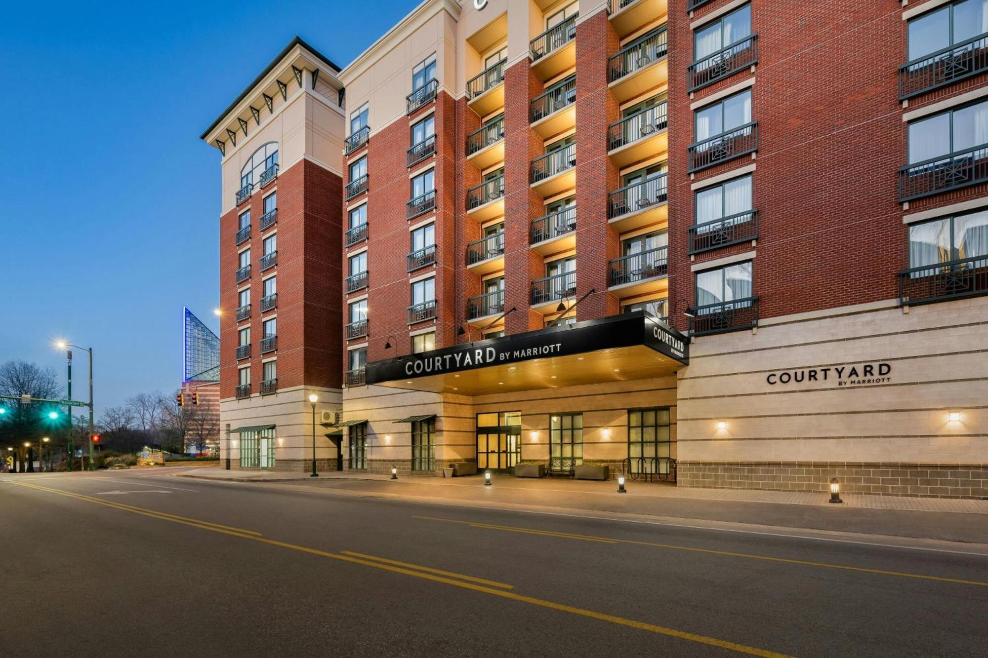 Courtyard By Marriott Chattanooga Downtown Bagian luar foto
