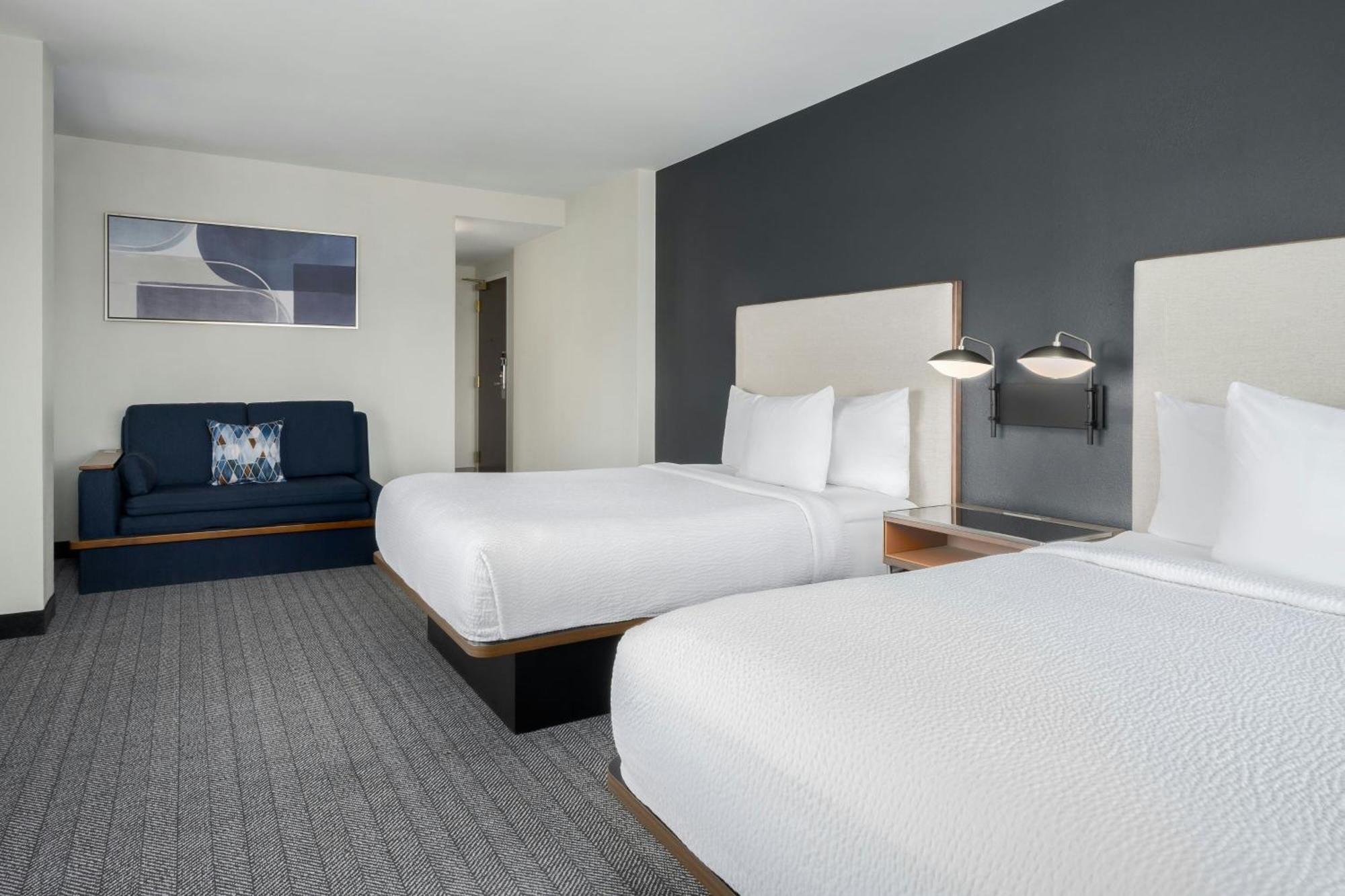 Courtyard By Marriott Chattanooga Downtown Bagian luar foto