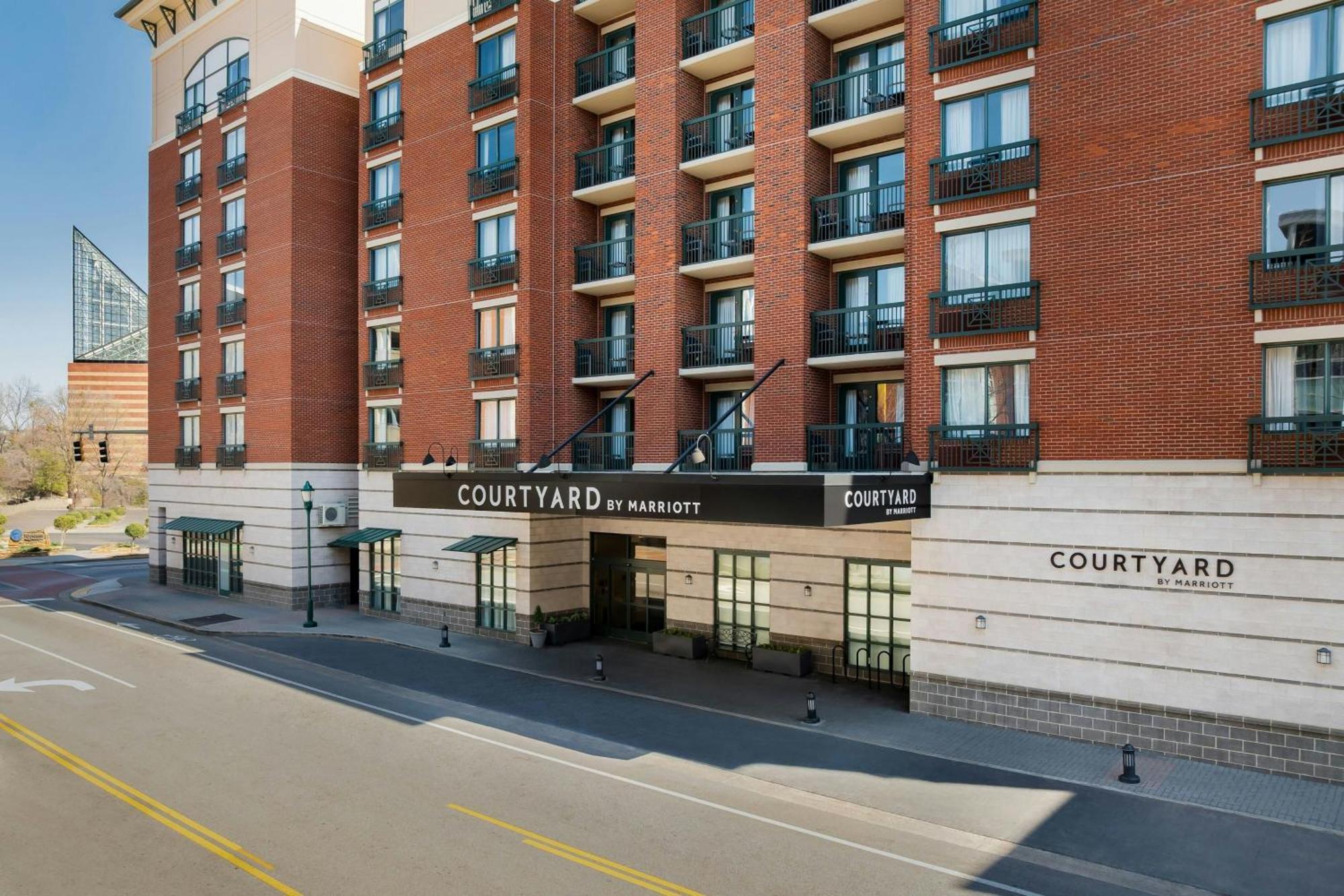 Courtyard By Marriott Chattanooga Downtown Bagian luar foto