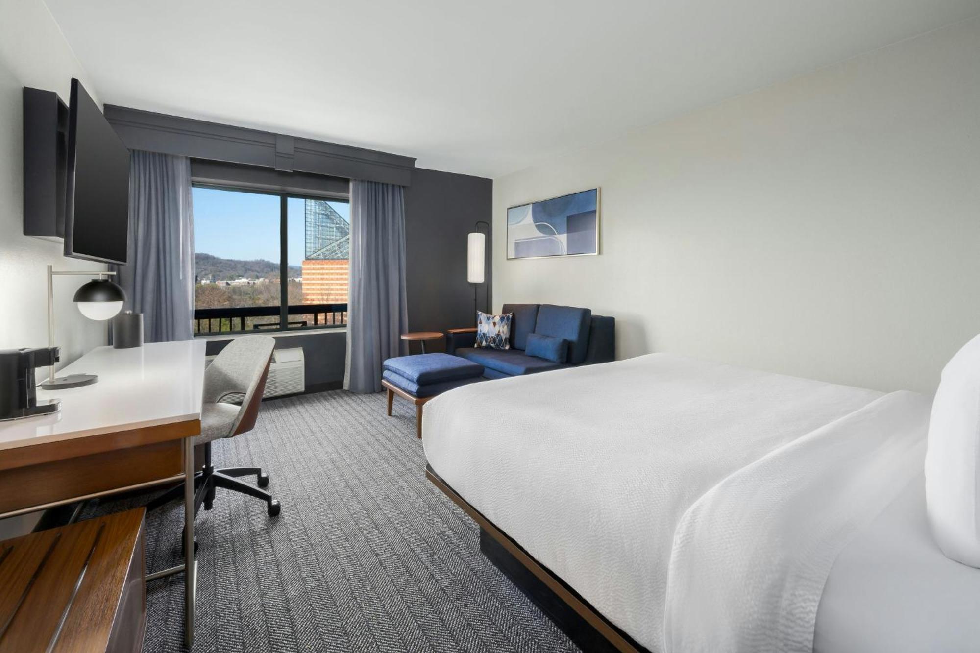 Courtyard By Marriott Chattanooga Downtown Bagian luar foto